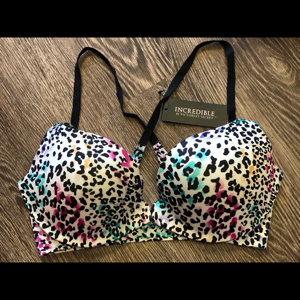 Victoria’s Secret leopard incredible bra 36D